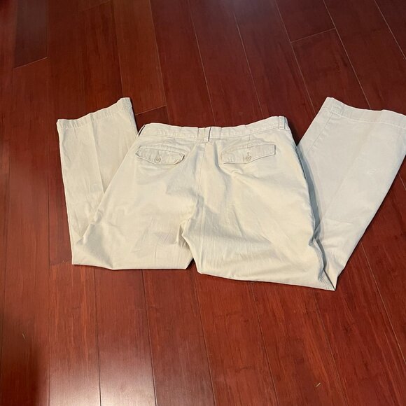 34/30 Banana Republic Flat Front - Picture 2 of 9